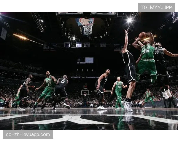 凯尔特人队“铁血”防守，捍卫荣誉——燃烧的篮球魂