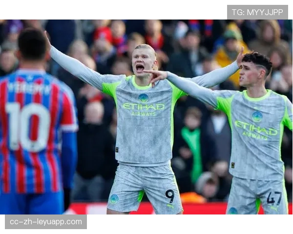 哈兰德在欧冠赛场获得福登的全力支持，曼城力争英超胜利，哈兰德转会曼城